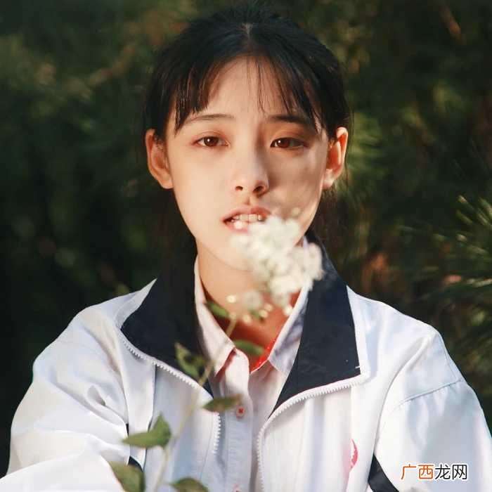39条可爱到打滚的朋友圈文案 可爱到爆炸的句子