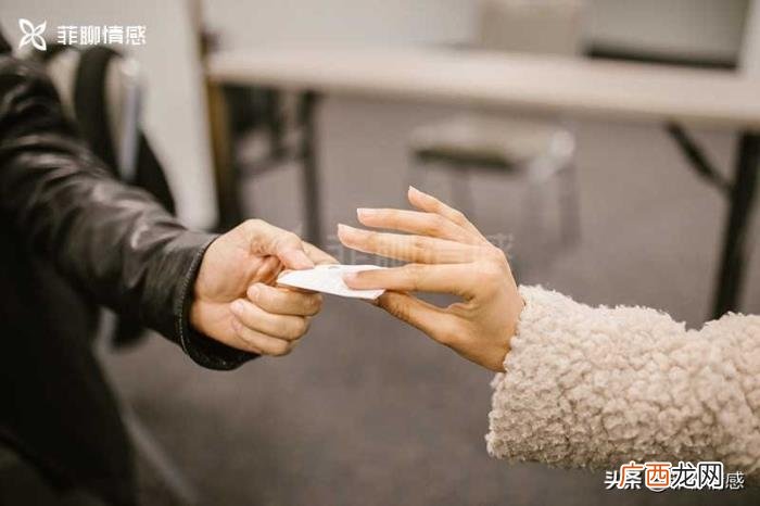 我男朋友出轨了怎么办 男朋友出轨怎么忘掉他