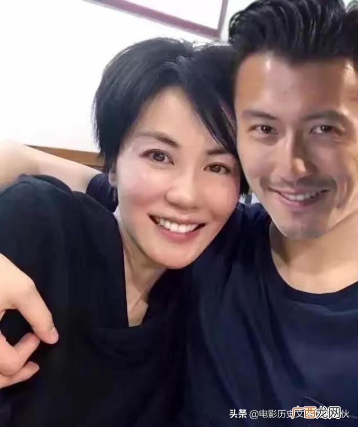 明星们为何还是对姐弟恋情有独钟 姐弟恋是为了钱吗