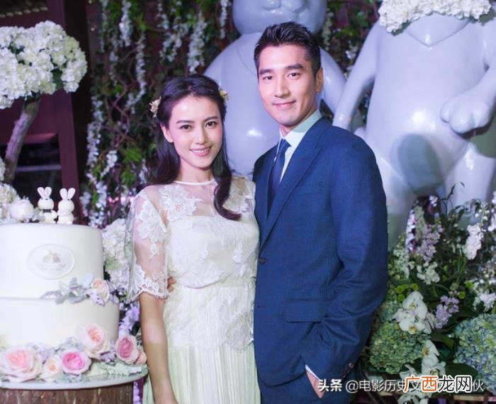 明星们为何还是对姐弟恋情有独钟 姐弟恋是为了钱吗