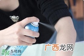 日本ajuste防晒喷雾怎么用？ajuste防晒喷雾可以喷脸吗？