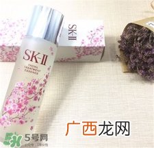 cpb水磨精华和神仙水哪个好?cpb水磨精华和神仙水区别