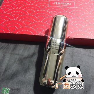 用眼霜会长脂肪粒吗,眼霜用多了起脂肪粒吗