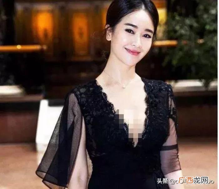 左小青身材，42岁的左小青身材身材保持的这么好