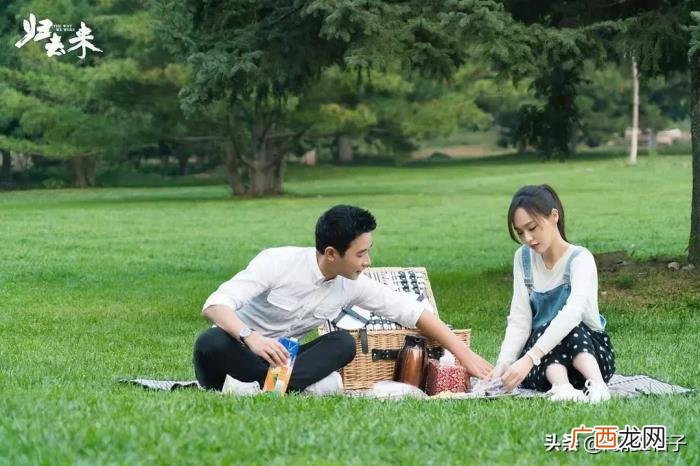 郑爽刘诗诗,郑爽、刘诗诗、张靓颖……她们都是恋爱脑