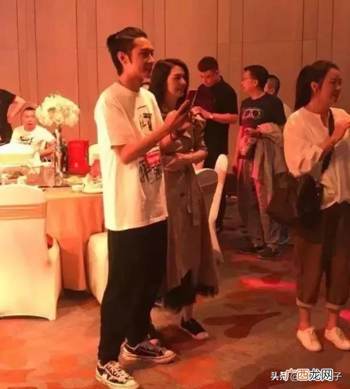 郑爽刘诗诗,郑爽、刘诗诗、张靓颖……她们都是恋爱脑