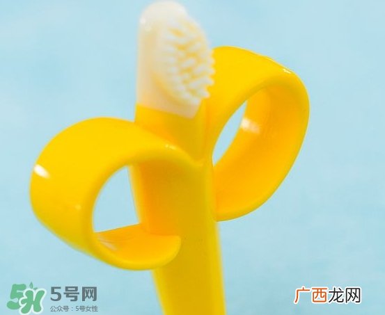mathos loreley硅胶香蕉型黄色牙胶怎么样_好用吗