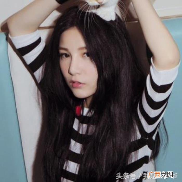 本兮的声音，曾经在某个时刻被这甜腻腻的声音打动过--祭本兮