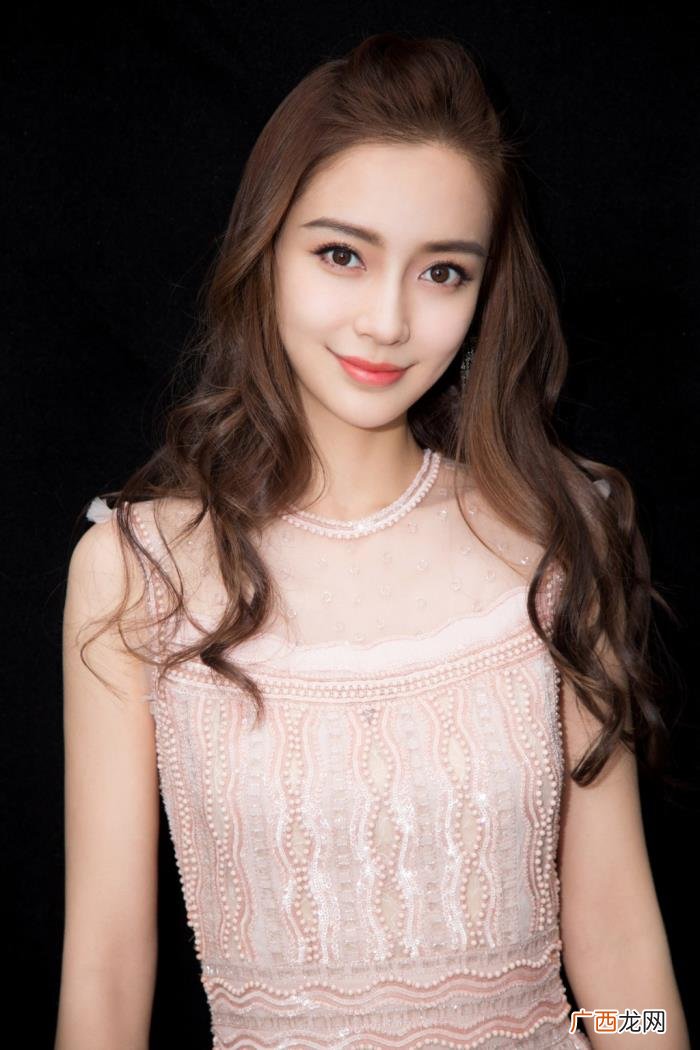 黄子韬杨颖，baby、黄子韬、肖战等明星的小八卦