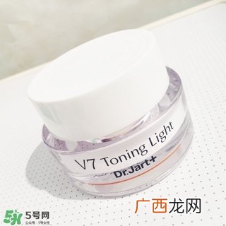 蒂佳婷素颜霜多少钱 蒂佳婷素颜霜价格