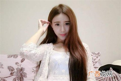 网恋奔现如何避免冷场？网恋避免冷场的方法
