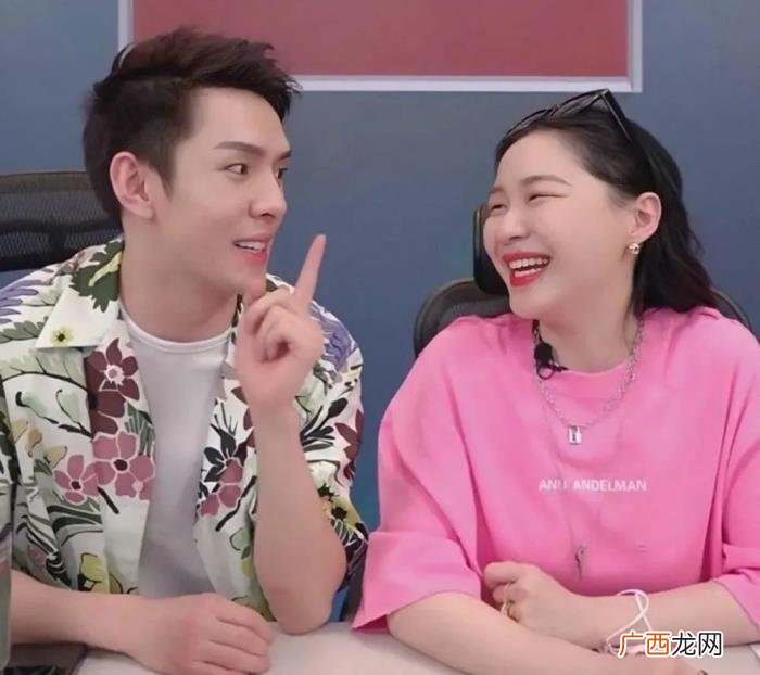 李佳琦金靖，李佳琦和金靖都这么明显了还不官宣