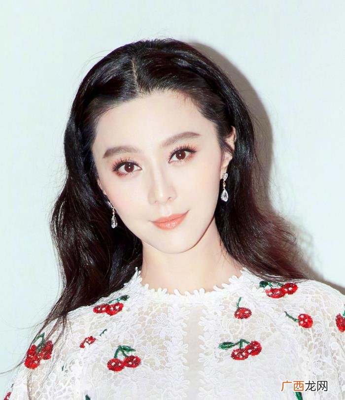 宋茜的眼睛，宋茜大眼无神还不如马伊俐的小眼睛有光
