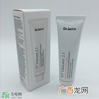 蒂佳婷V7美白霜的危害 蒂佳婷V7美白霜怎么样