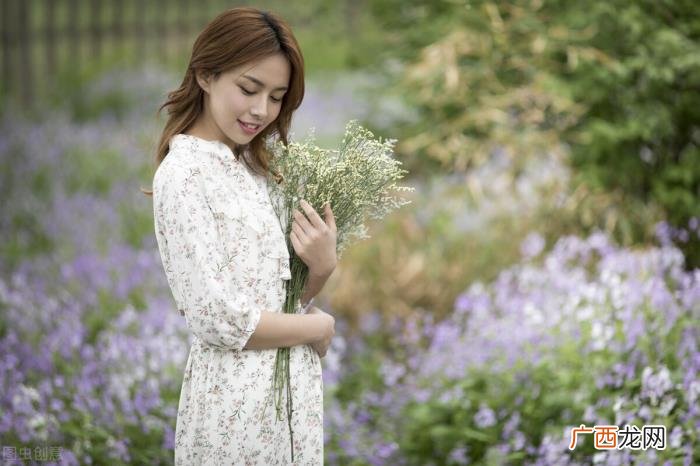 水瓶男在婚姻中的表现 水瓶男不喜欢一个女生的表现