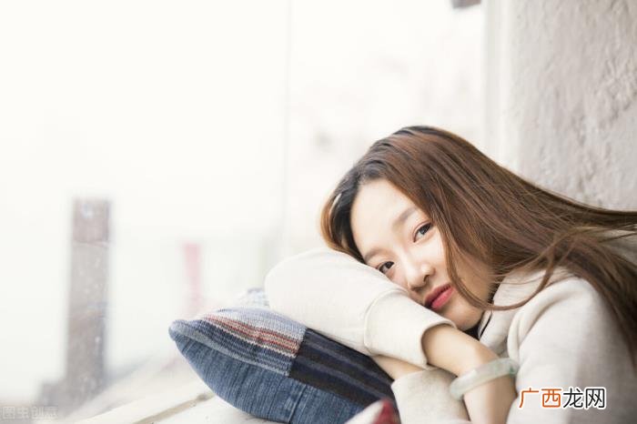 水瓶男在婚姻中的表现 水瓶男不喜欢一个女生的表现