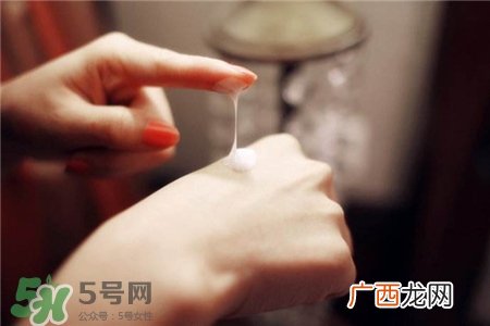 蜗牛霜能祛痘吗?蜗牛霜的功效