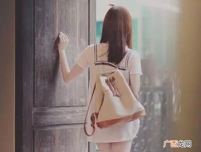 非常伤感的说说句子 一厢情愿的伤感句子