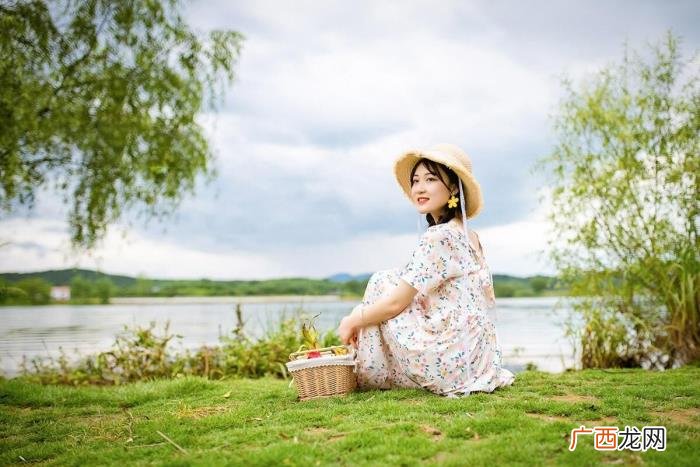 女朋友哭了安慰的情话 安慰女朋友的暖心句子