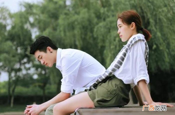 男人爱上你的前兆 男人想追你的前兆
