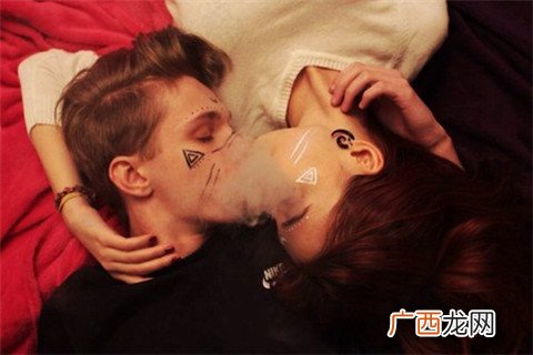 长久的感情靠什么维持？恋爱中降低吸引力的一些行为！