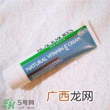 冰冰霜适合油性皮肤吗?冰冰霜适合夏天用吗?