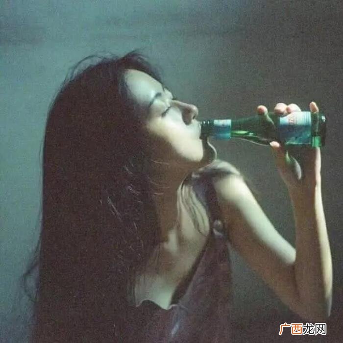 14条女生绝望的句子 一个女人心冷了的句子
