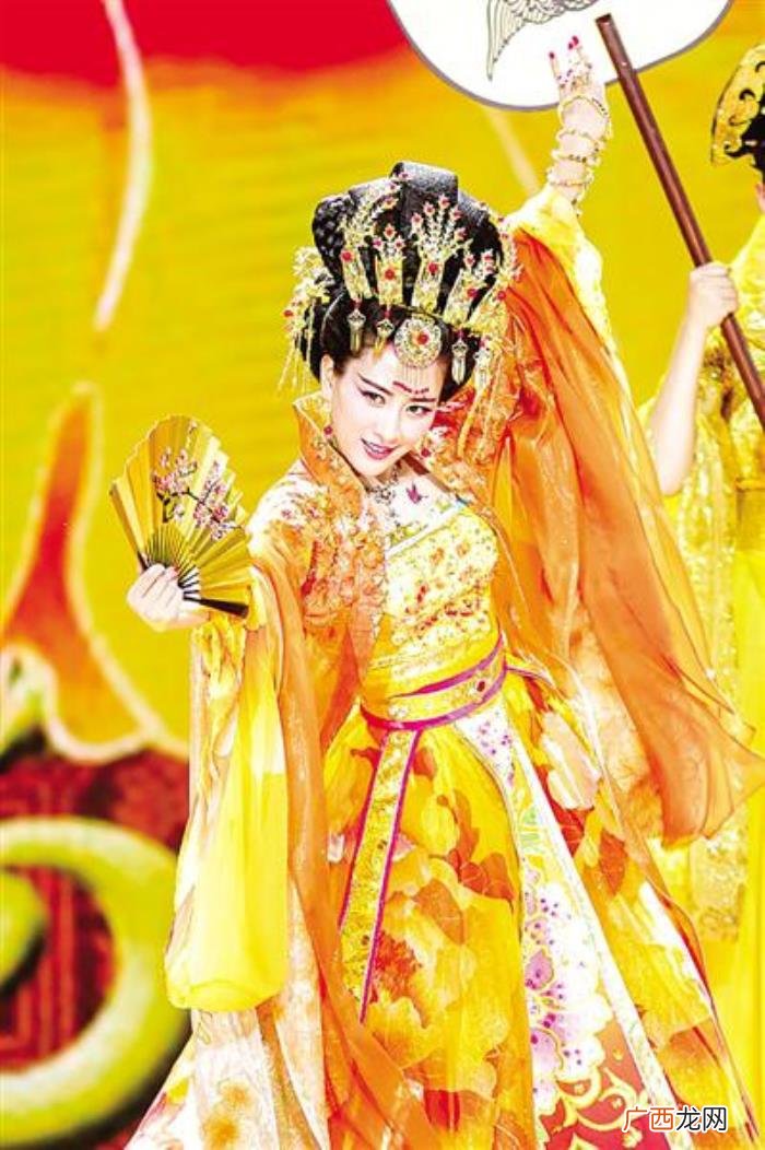 殷桃杨贵妃，范冰冰殷桃藤原纪香领衔十版杨贵妃