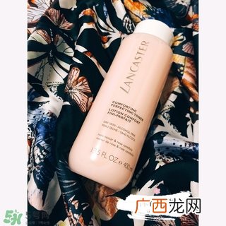兰嘉丝汀粉水真假 兰嘉丝汀粉水真假鉴别