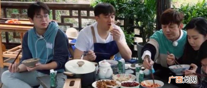 黄晓明黄磊，黄磊透露黄晓明发信息请教做红烧肉