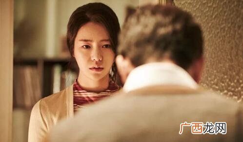 女人出轨离婚的心态,什么情况下她会后悔