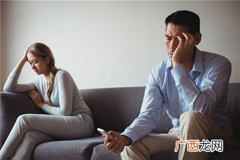 孩子发现父母出轨！爸爸出轨后，儿子的一封信！