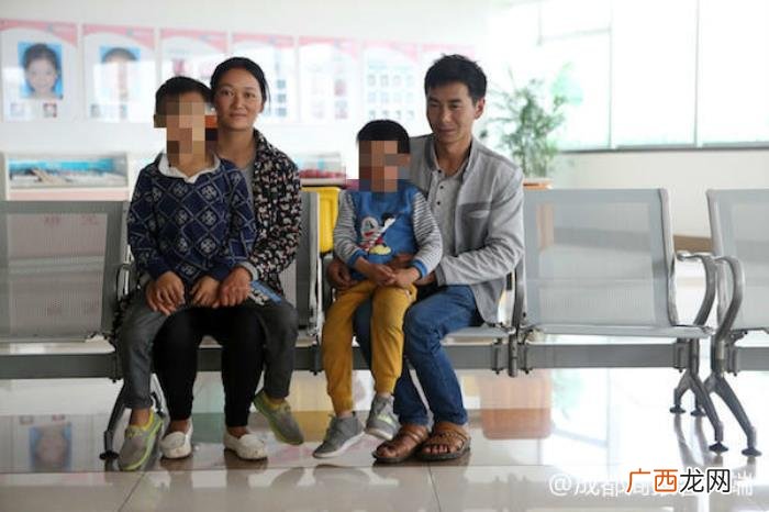 重度唇腭裂，7岁半哥哥重度地中海贫血4岁弟弟唇腭裂