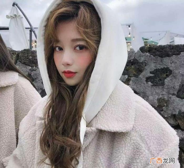 刘诗诗染发，江疏影、刘诗诗、孟美岐她们都在染发