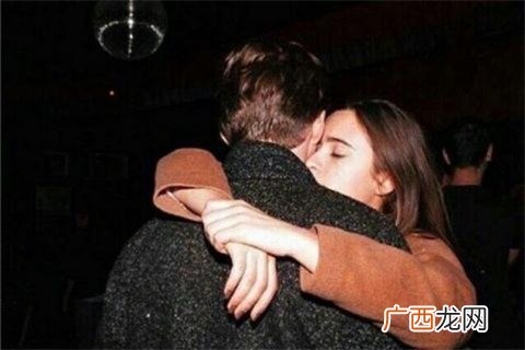 爱一个人能爱多久？情侣之间能爱多久？