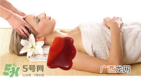面部刮痧后能不能做面膜?面部刮痧后敷面膜好吗?