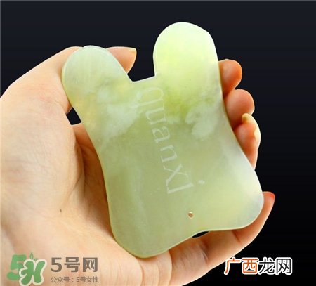 面部刮痧后能不能做面膜?面部刮痧后敷面膜好吗?