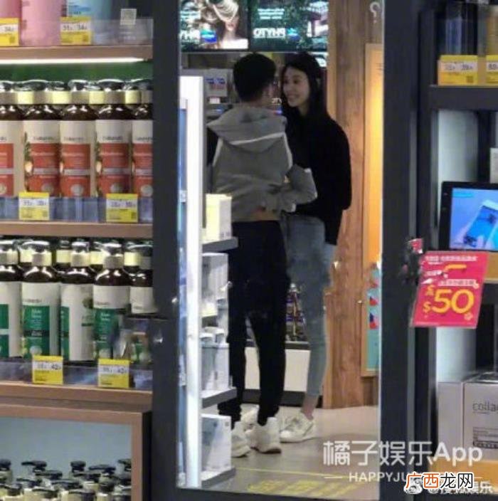 奚梦瑶超话，何猷君和奚梦瑶求婚的idea超偶像剧吧