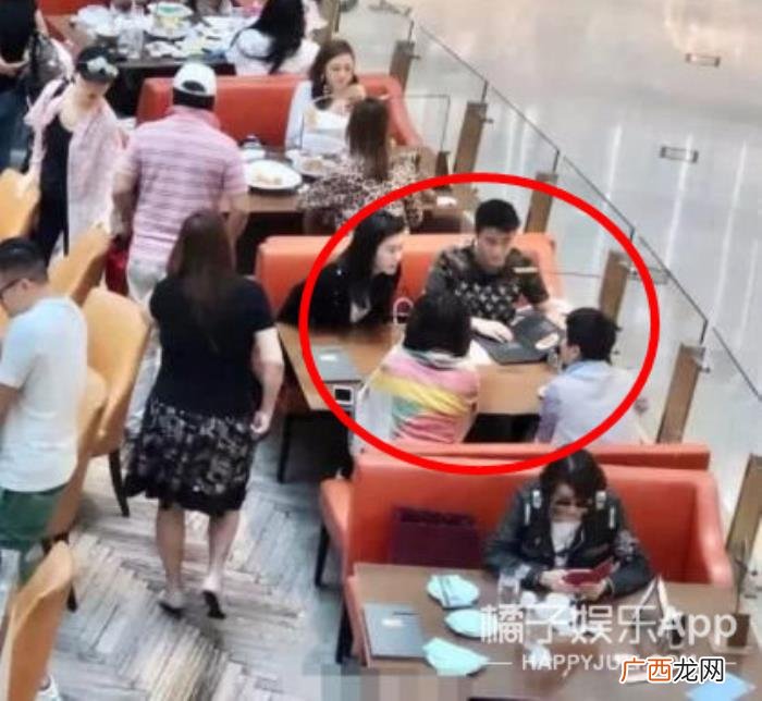 奚梦瑶超话，何猷君和奚梦瑶求婚的idea超偶像剧吧
