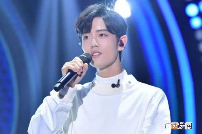肖战是歌手，肖战获得年度男歌手揭露了乐坛残酷现象