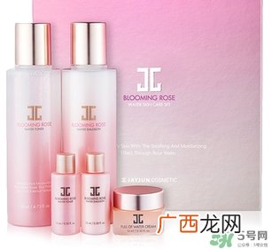 jayjun水乳套盒粉色蓝色那个好？jayjun水乳粉色蓝色区别