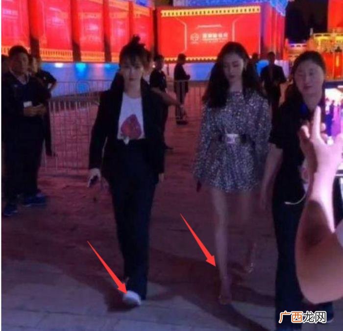 杨紫的身高，张天爱身高168与167的杨紫同框