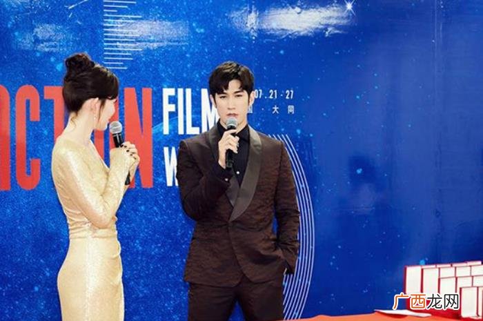 李治廷成龙，李治廷出席第五届成龙国际动作电影周闭幕式