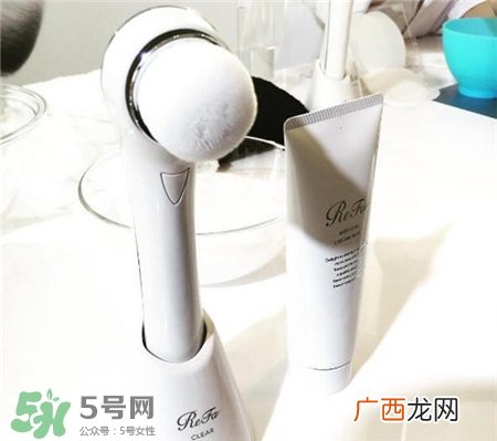 refa洗脸刷怎么用?refa洗脸刷使用方法