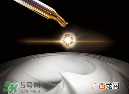 雅诗兰黛小棕蜜精华油好用吗?雅诗兰黛小棕蜜怎么样?