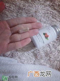unichi玫瑰果精华胶囊功效_副作用_真假
