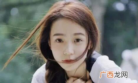 怎么开导感情受伤的人？女人情感受伤怎开导