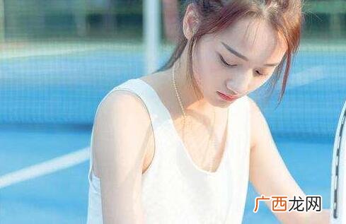 怎么开导感情受伤的人？女人情感受伤怎开导