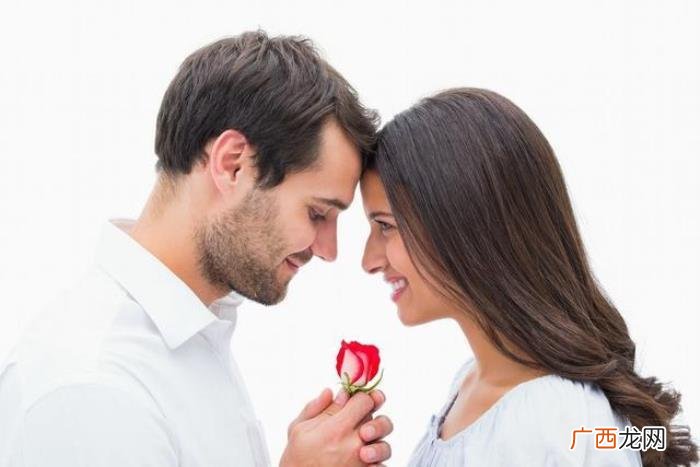 爱女朋友一辈子的情话，这几句情话经常跟对方说