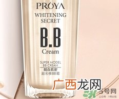 脸干用什么粉底液?脸干用哪种粉底液?